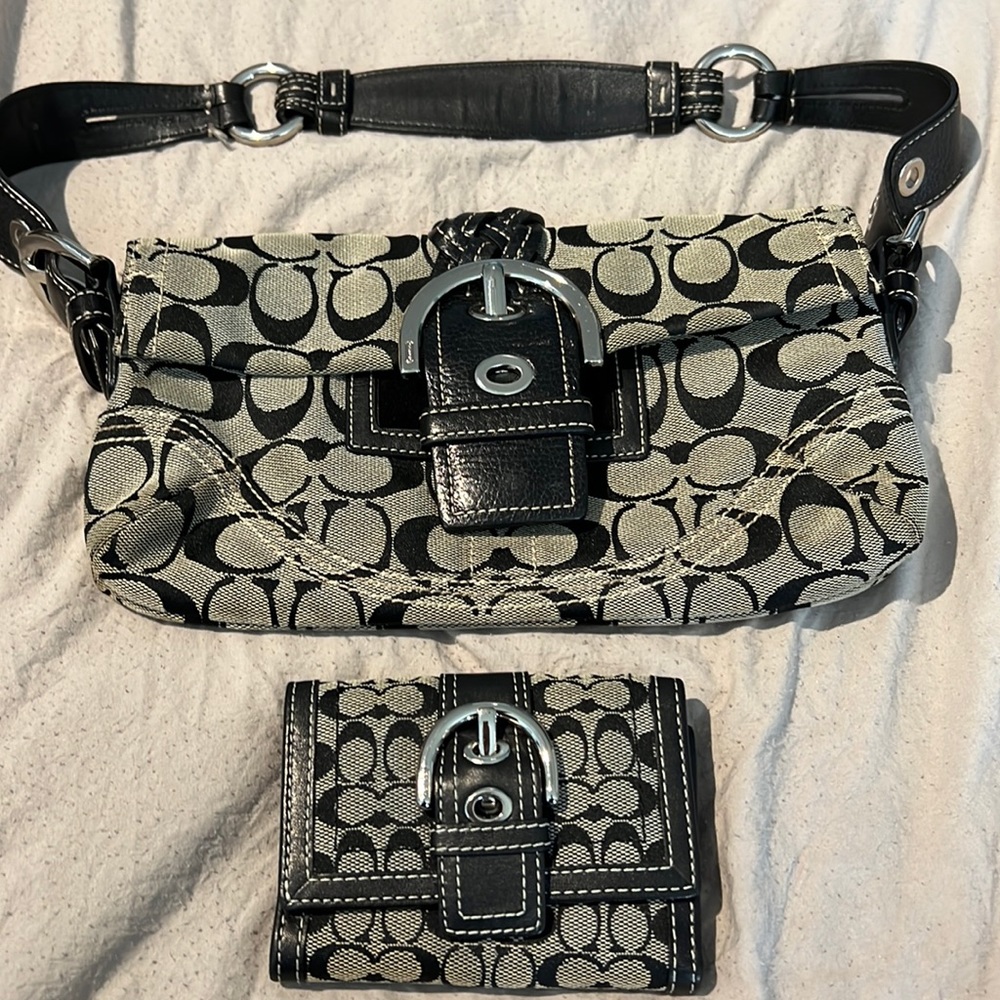 Coach Purse with wallet
